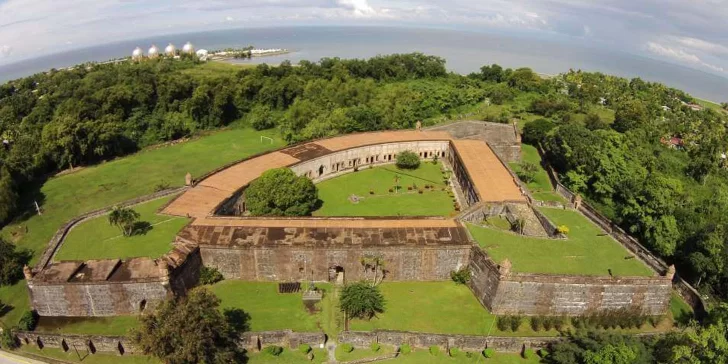 La Fortaleza de San Fernando de Omoa, un lugar atrapado en el tiempo y lleno de historia.